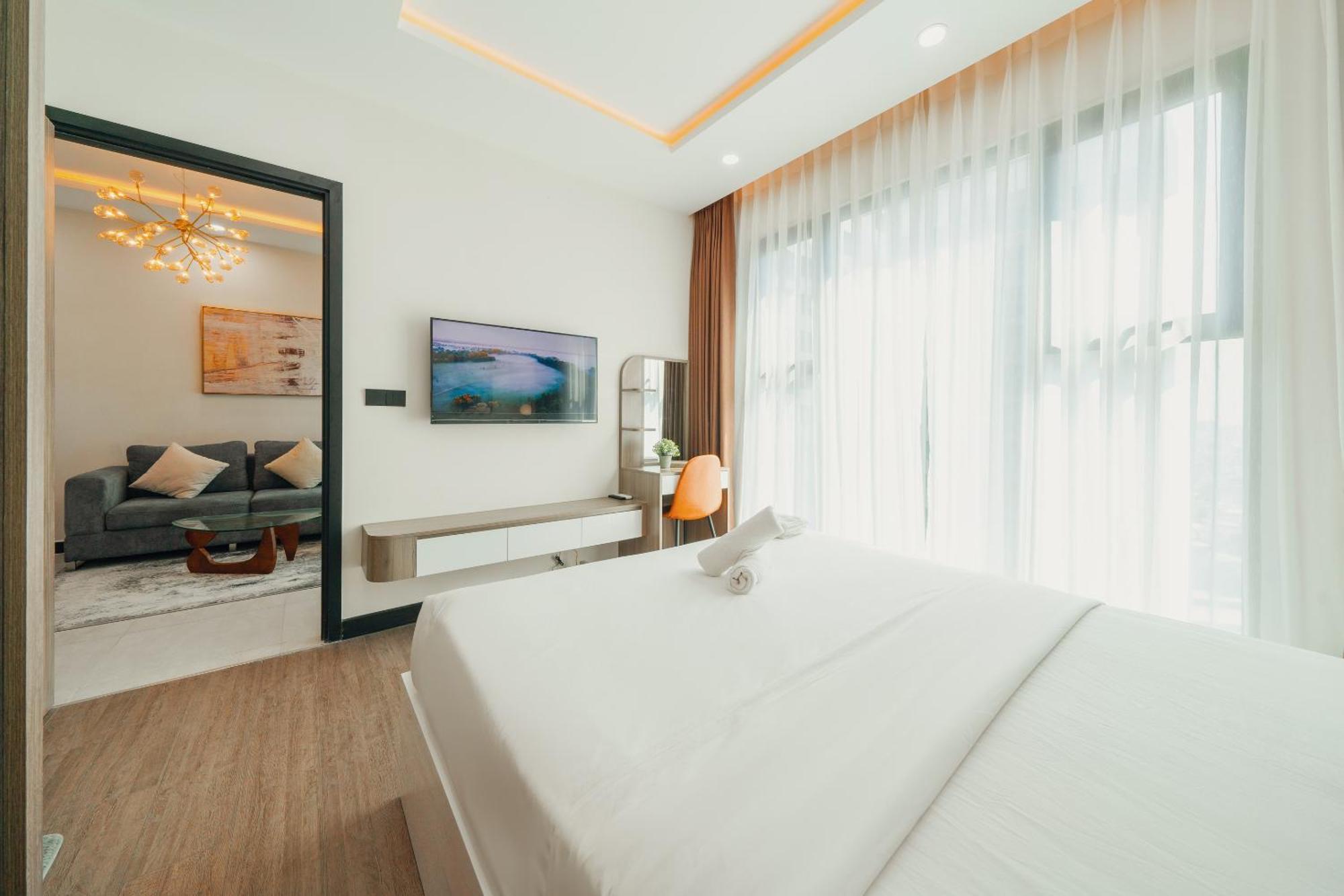 Tropical House - New Apartment At Delasol Ho Chi Minh City Exterior photo