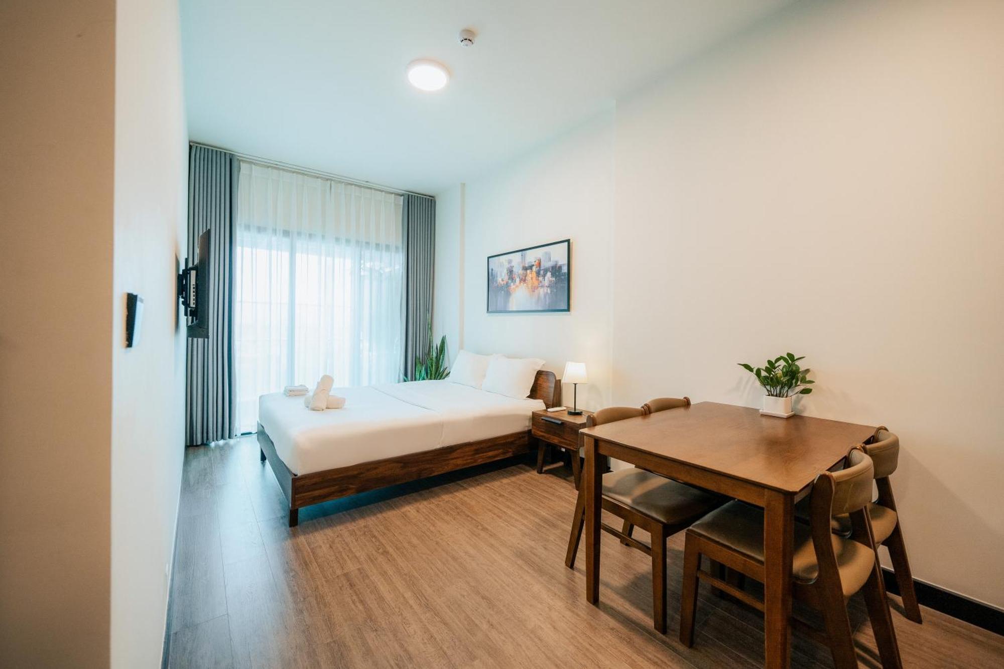 Tropical House - New Apartment At Delasol Ho Chi Minh City Exterior photo